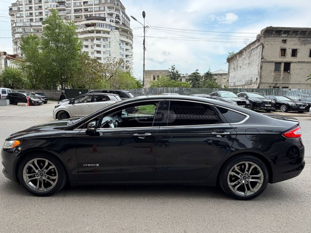Ford Fusion