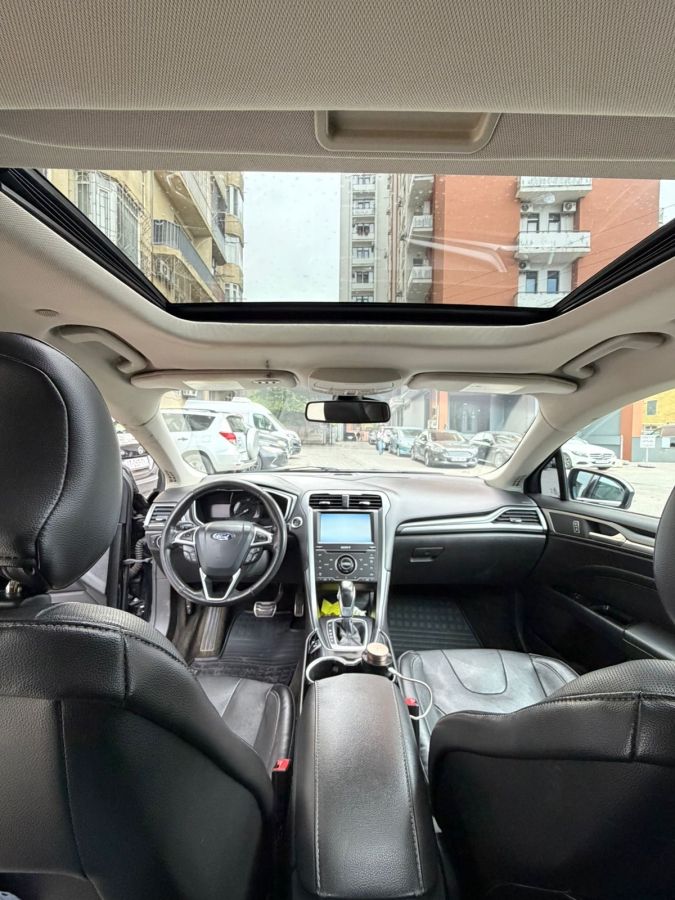 Ford Fusion 2015 — photo 2