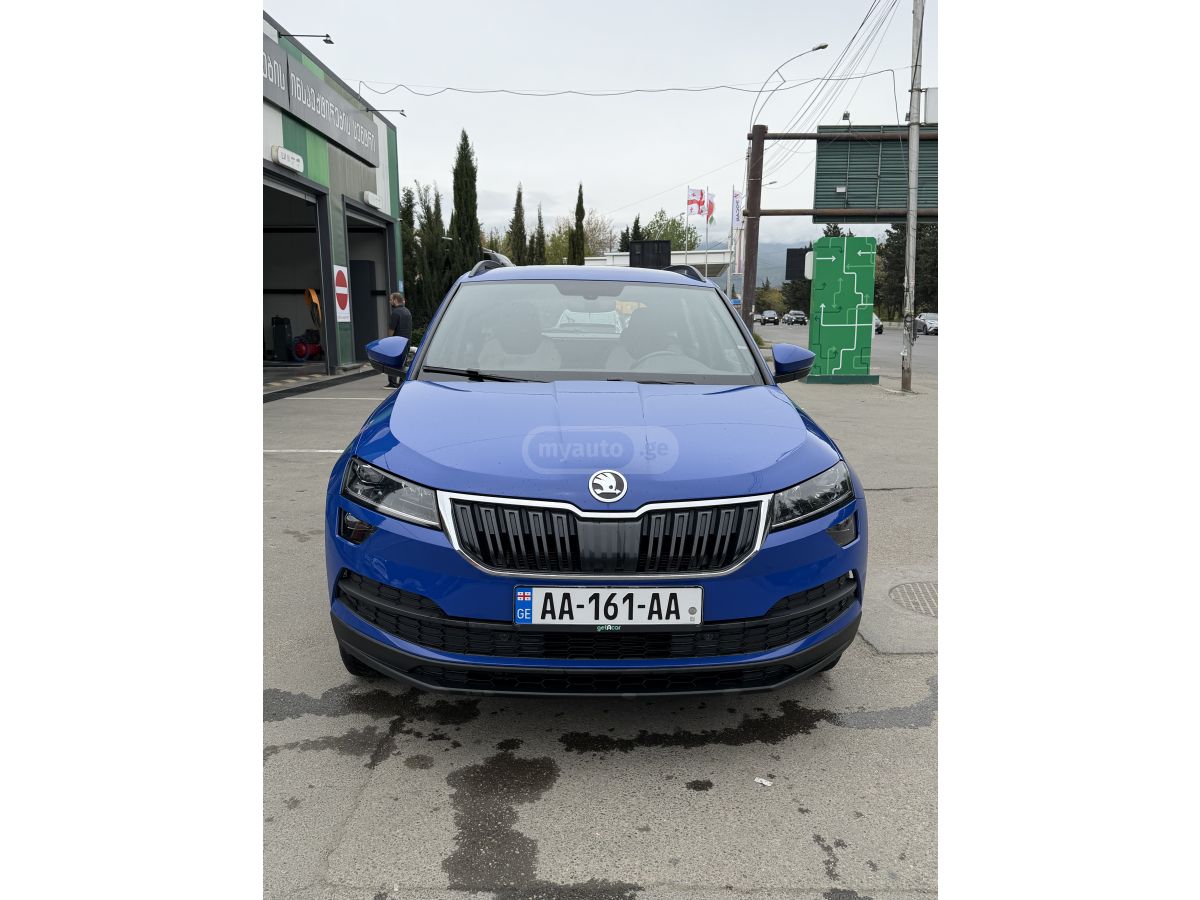 Skoda Karoq 2021 — photo 2