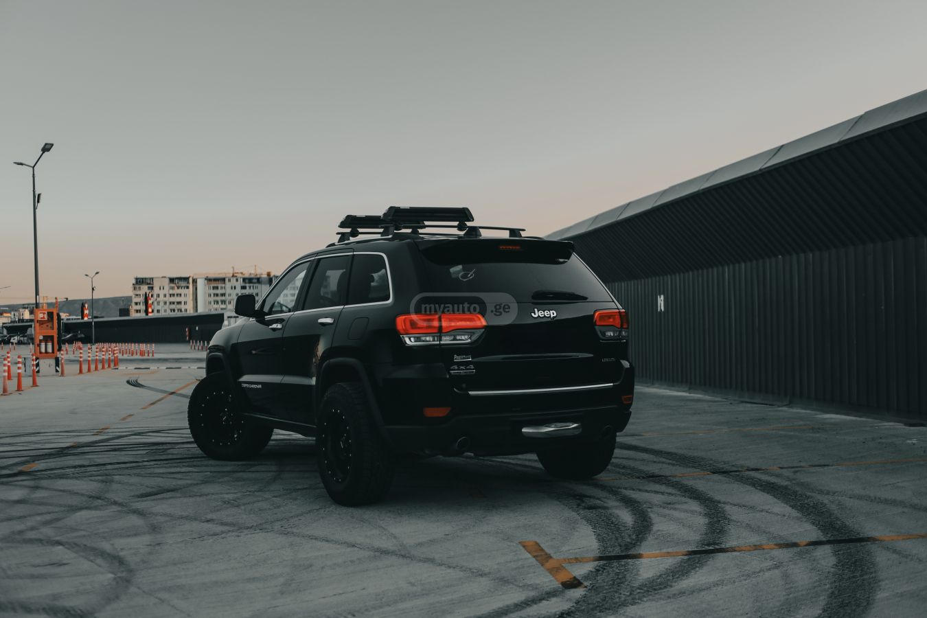 Jeep Grand Cherokee 2015 — photo 2
