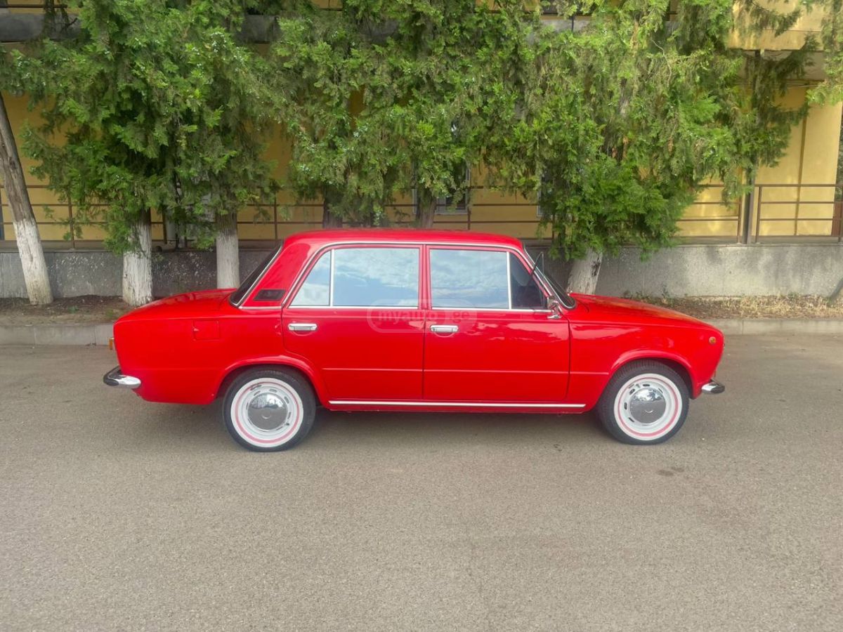 VAZ 2113