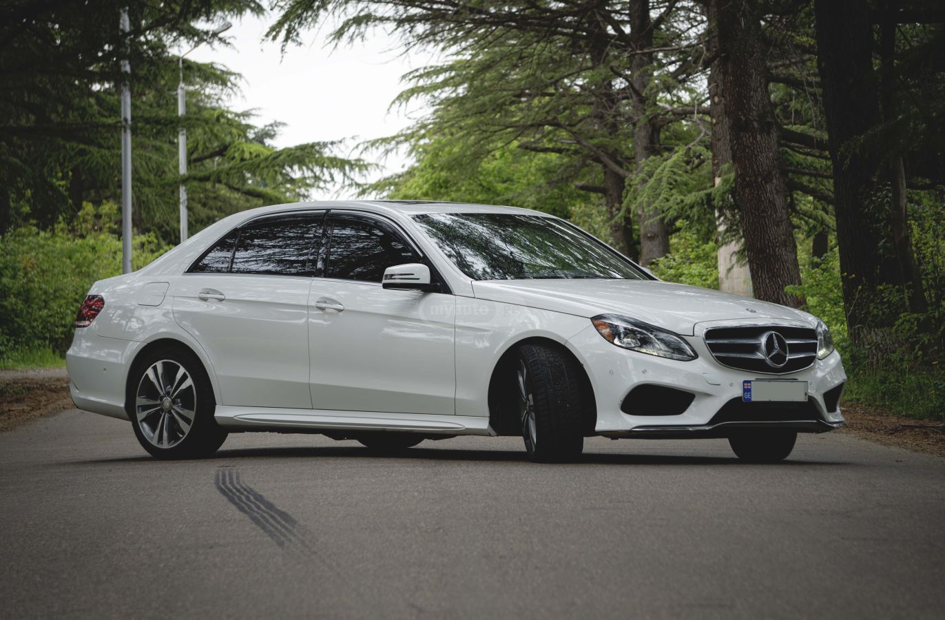 Mercedes-Benz E 350 2015 — photo 2
