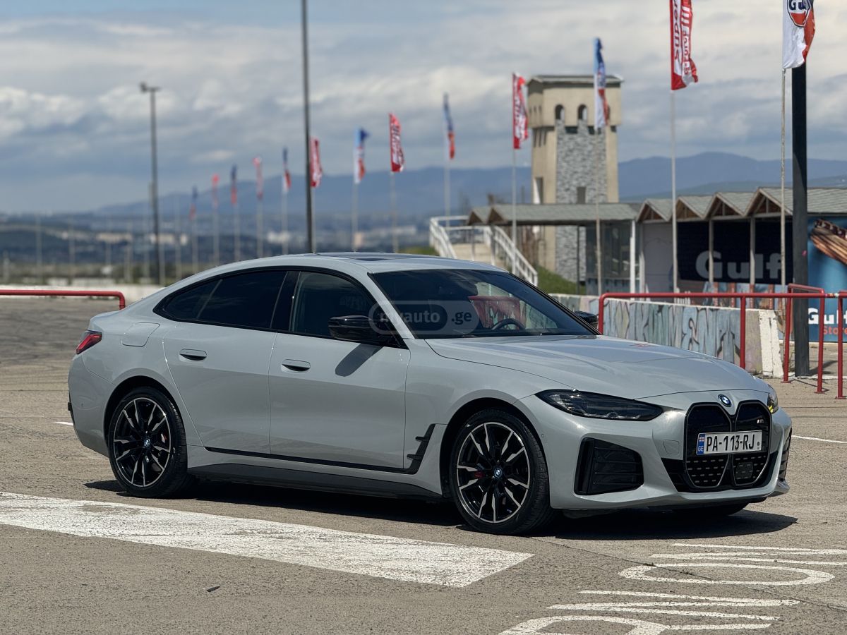 BMW i4 2023 — photo 2