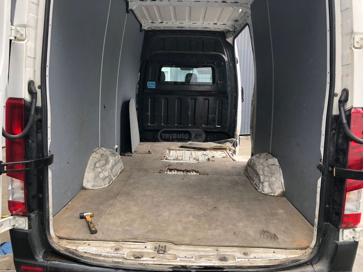 Ford Transit 2021 — photo 2