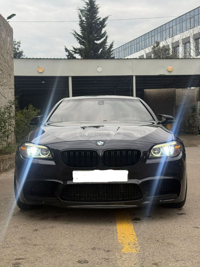 BMW 530 2014 — photo 2