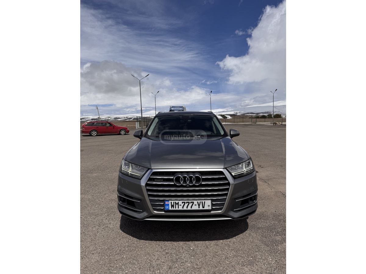 Audi Q7