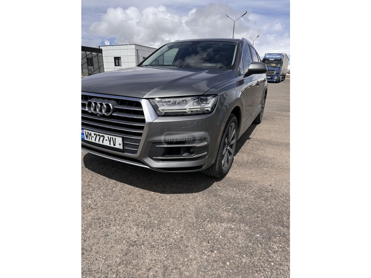 Audi Q7 2018 — photo 2