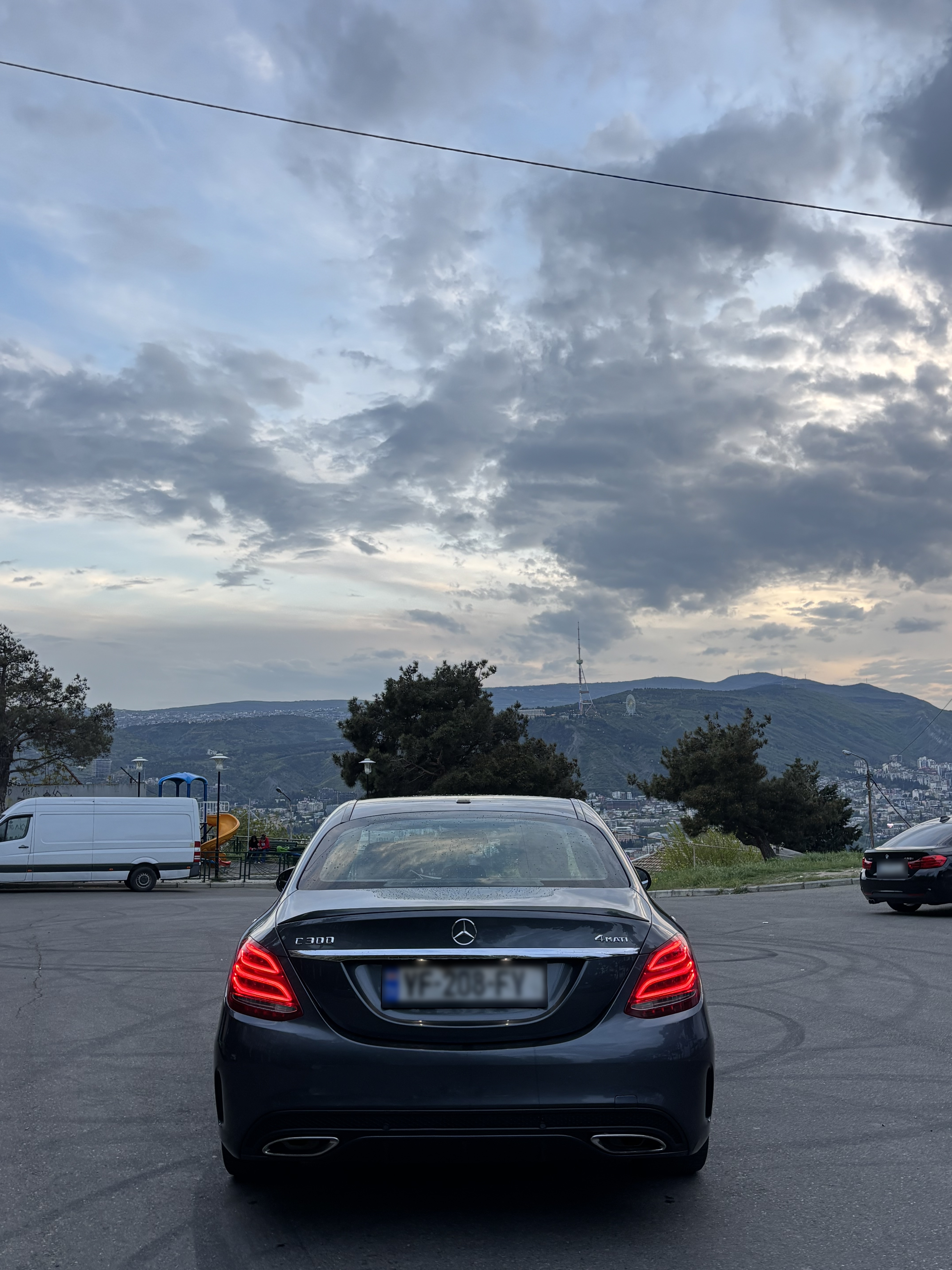 Mercedes-Benz C 300 2015 — photo 2