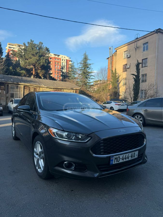 Ford Fusion