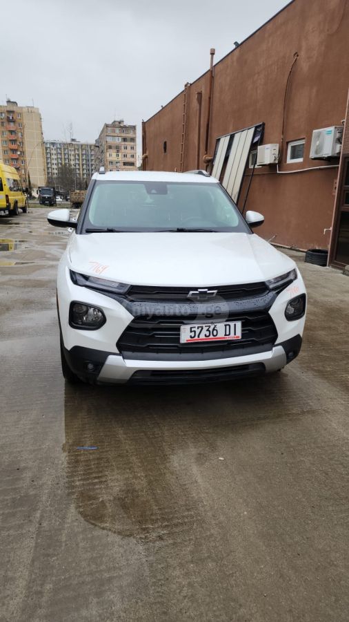 Chevrolet Trailblazer 2021 — photo 2