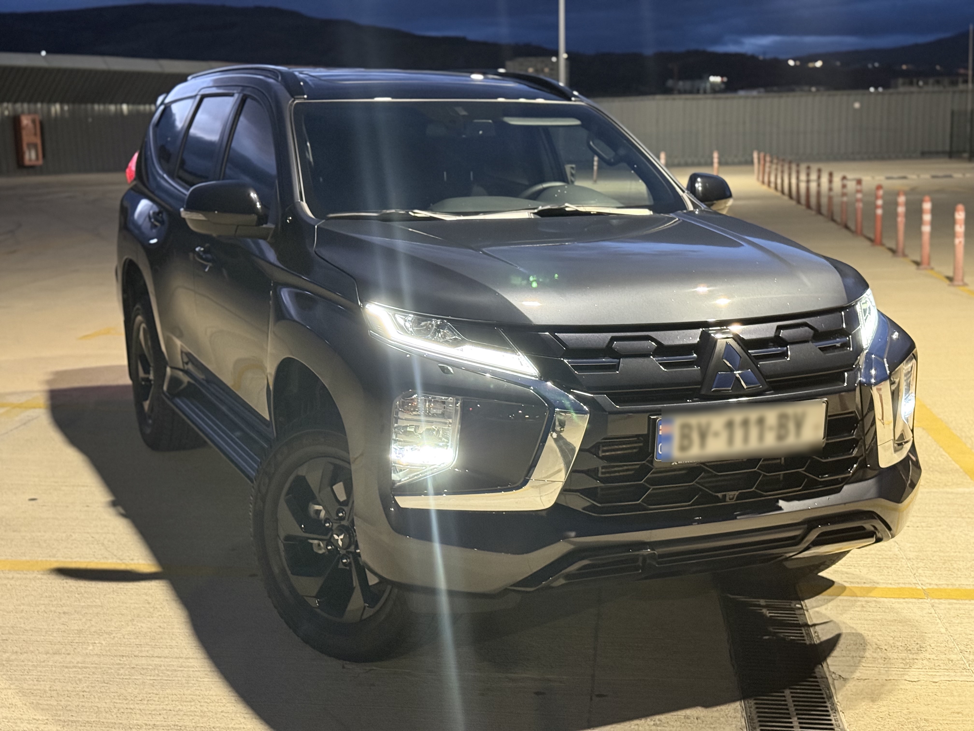 Mitsubishi Pajero Sport 2024 — photo 2