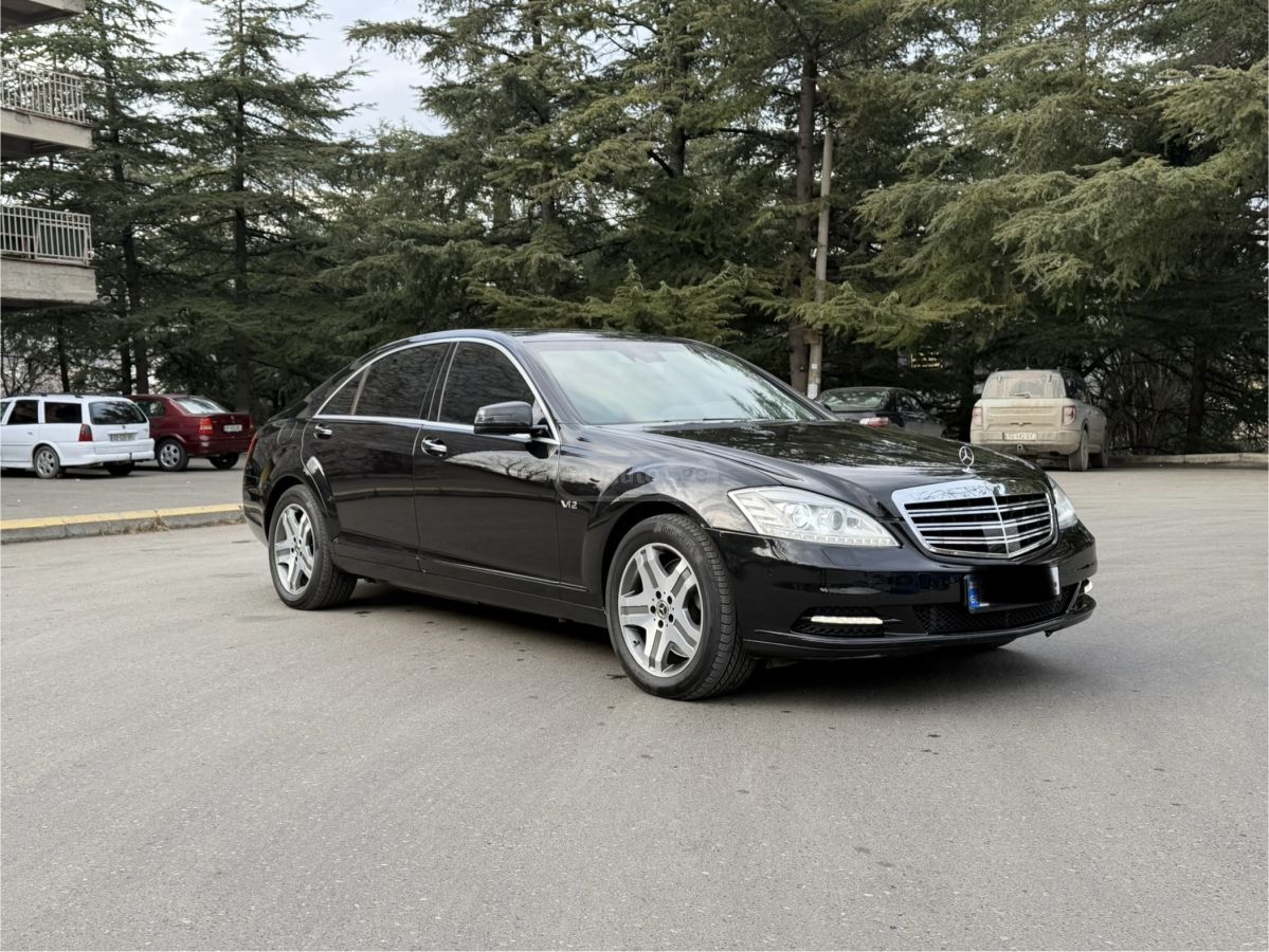 Mercedes-Benz S 600 2008 — photo 2