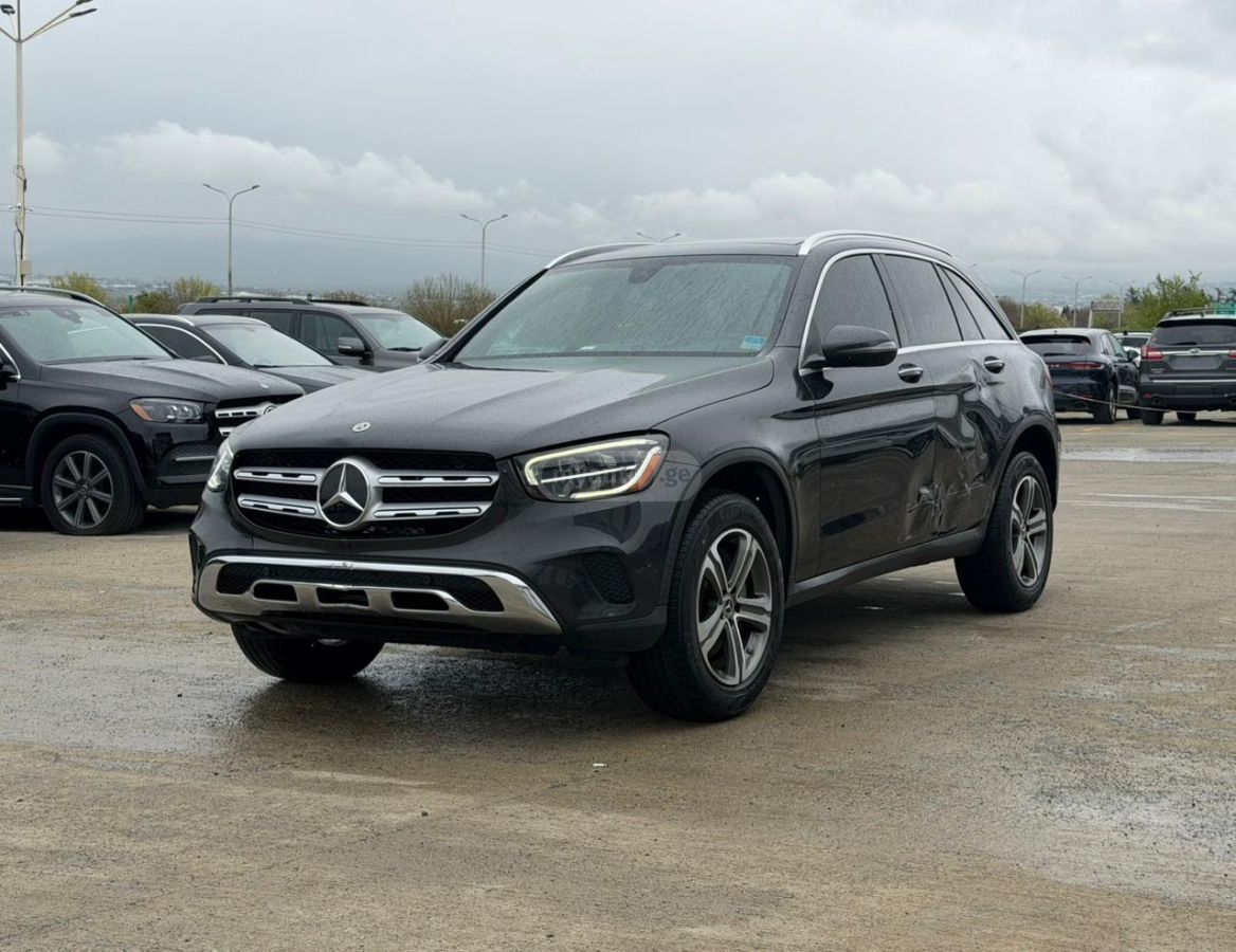 Mercedes-Benz GLC 300 2021 — photo 2