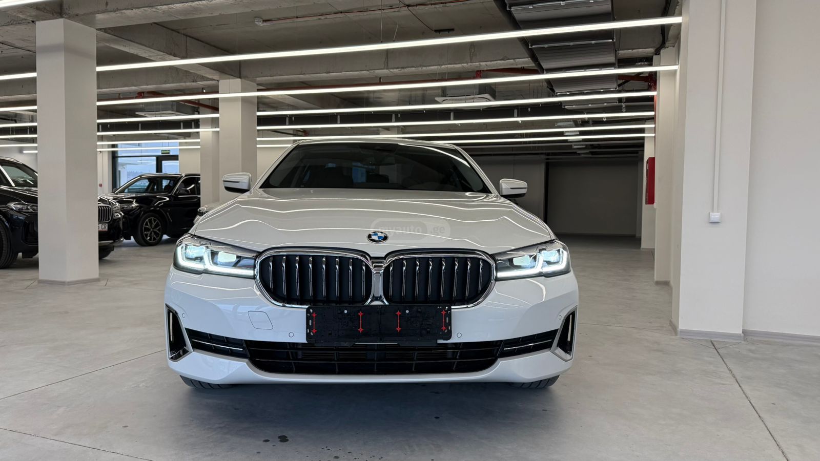 BMW 525 2023 — photo 2