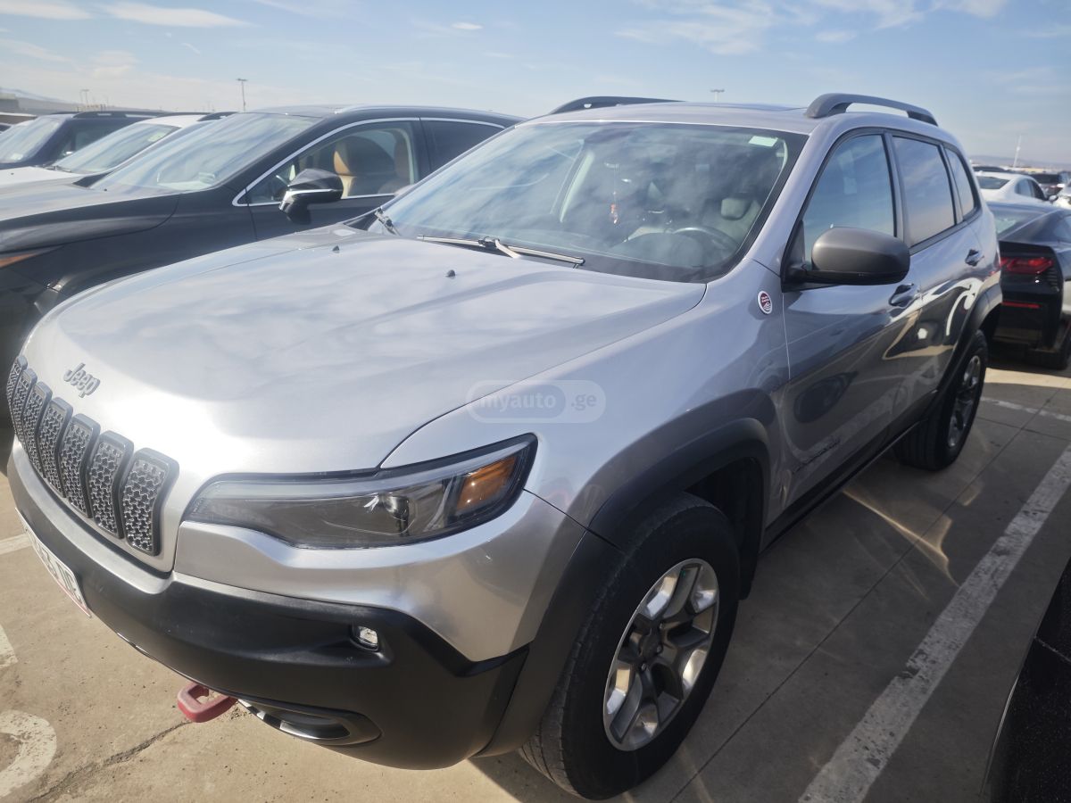 Jeep Cherokee 2018 — photo 2