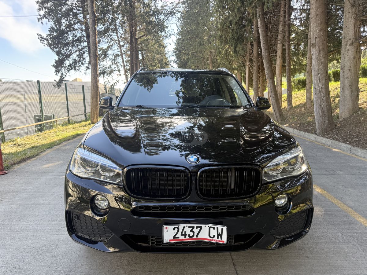 BMW X5 2015 — photo 2