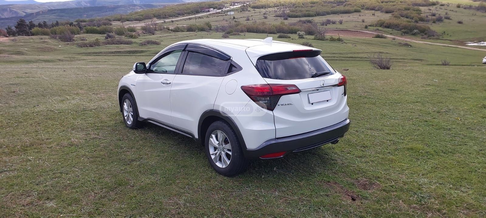 Honda Vezel 2018 — photo 2