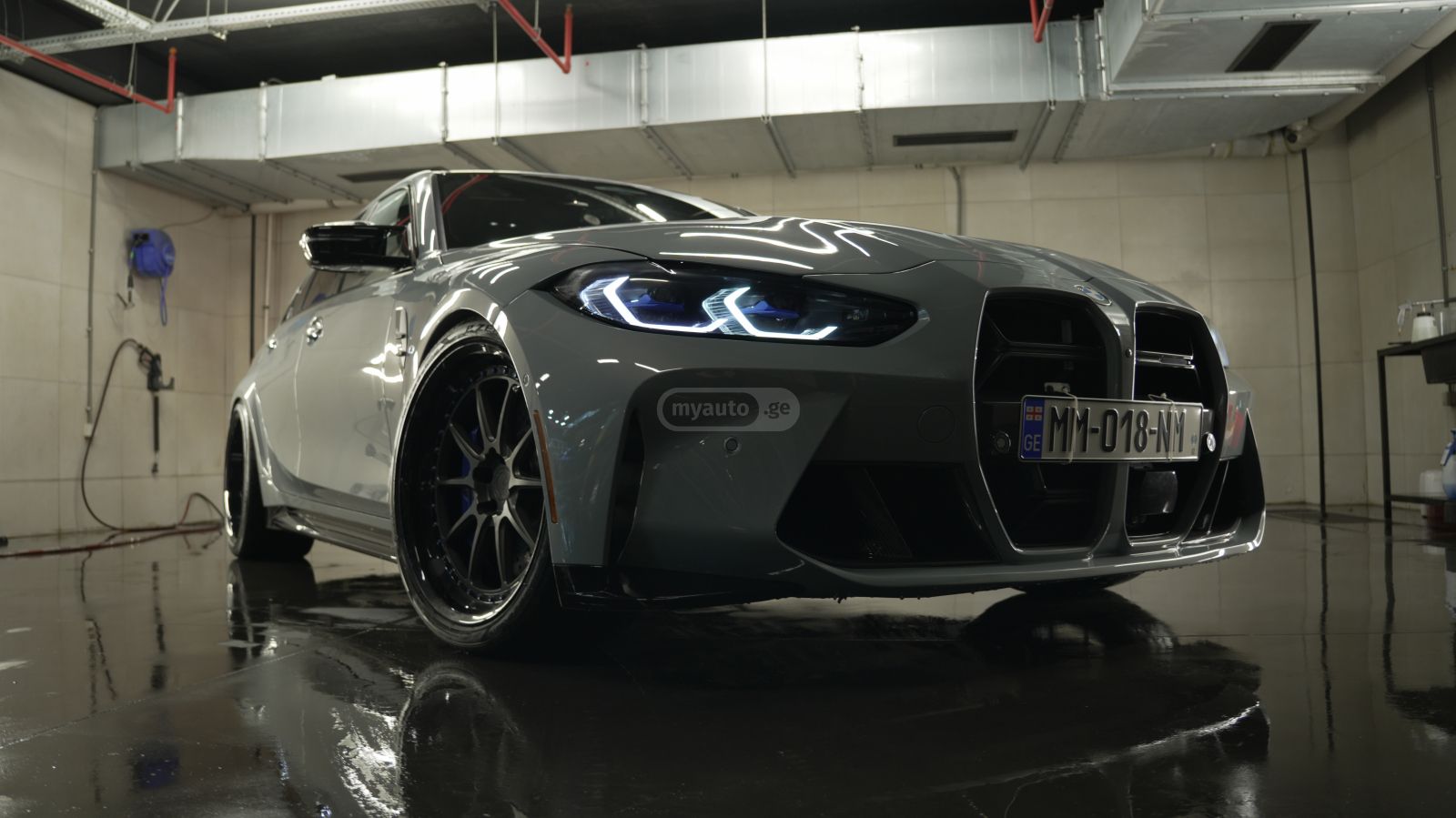 BMW M3 2022 — photo 2