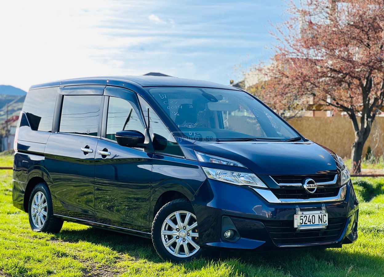 Nissan Serena 2017 — photo 2