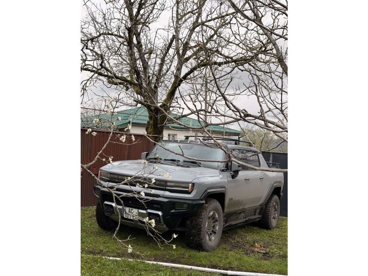 Hummer Hummer 2024 — photo 2
