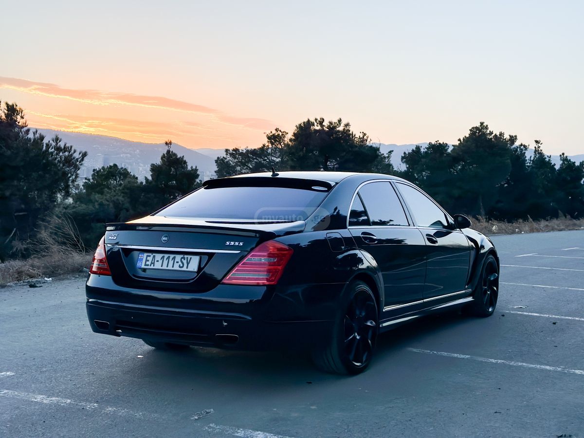 Mercedes-Benz S 550 2006 — photo 2