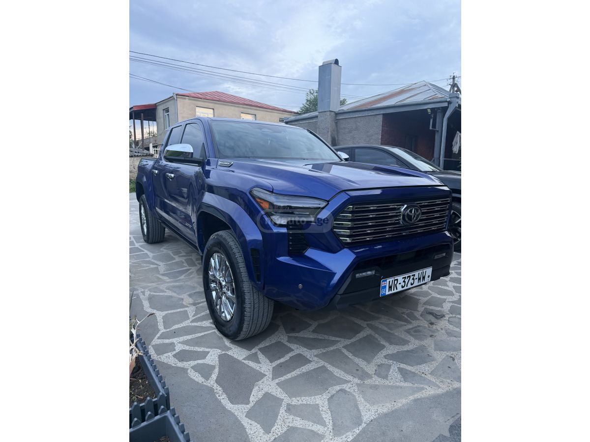 Toyota Tacoma