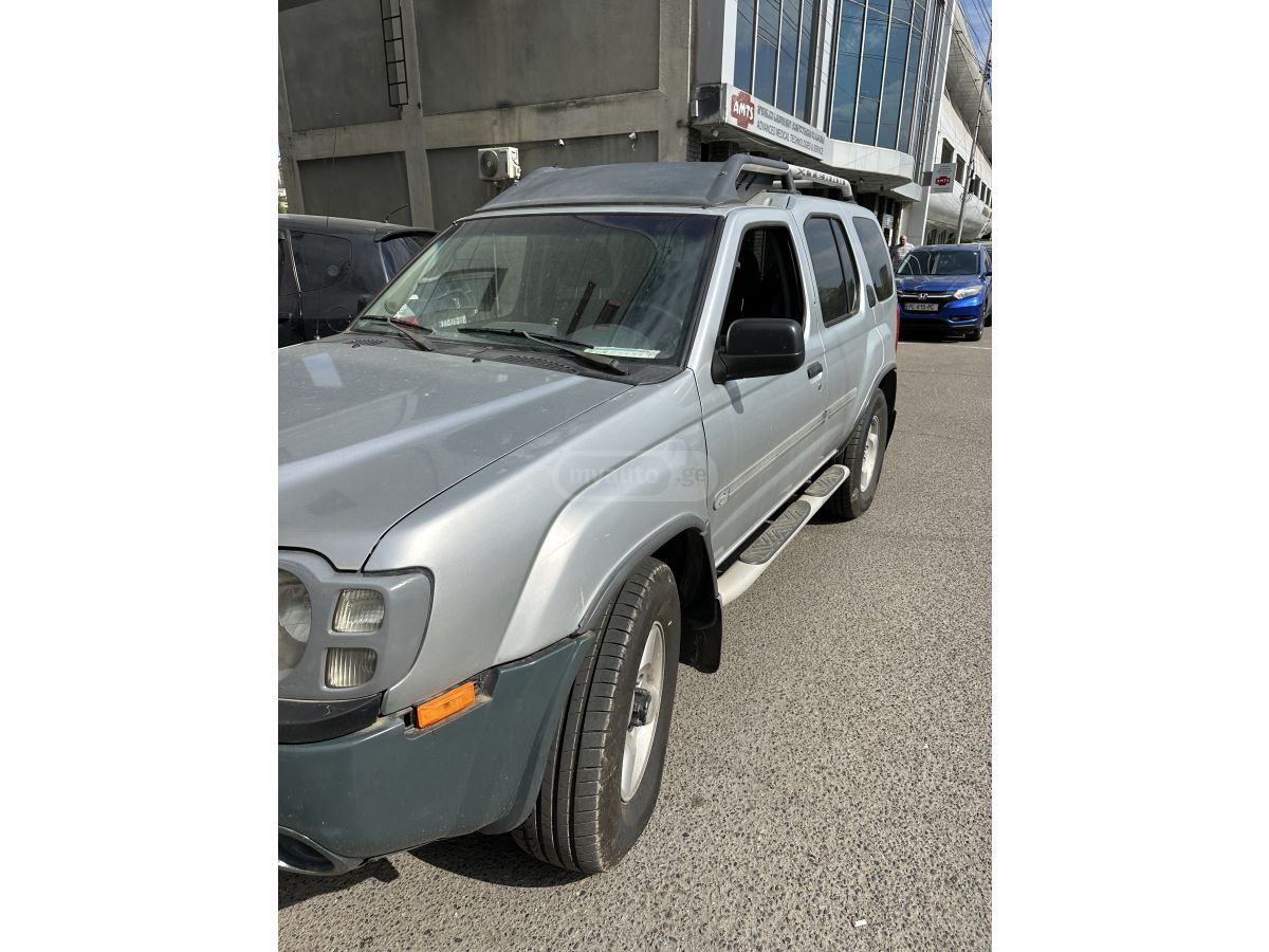 Nissan X-Terra 2002 — photo 2