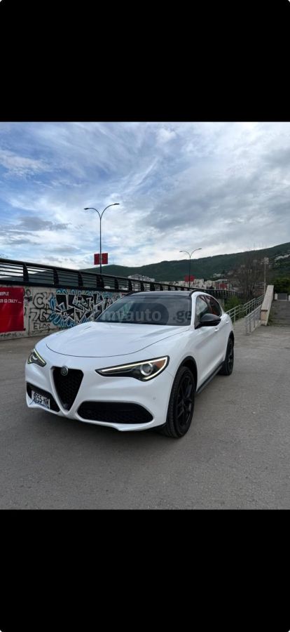 Alfa Romeo Stelvio 2019 — photo 2