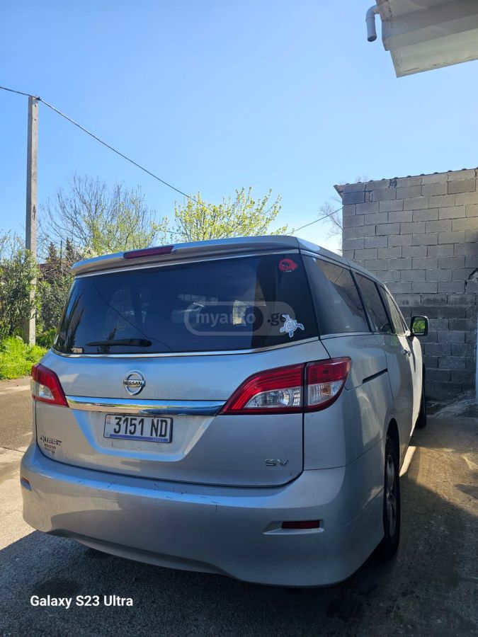 Nissan Quest 2015 — photo 2