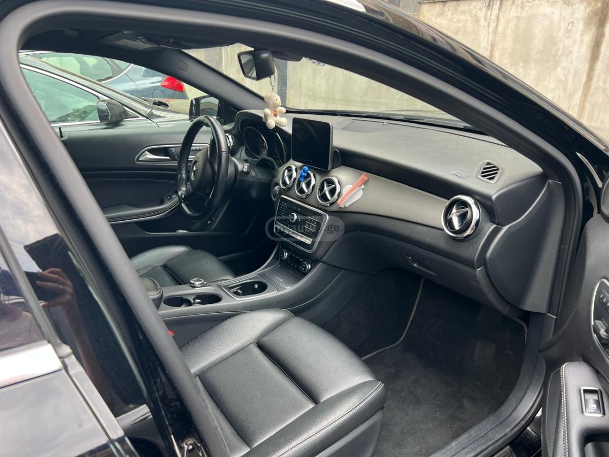 Mercedes-Benz GLA 250 2019 — photo 2