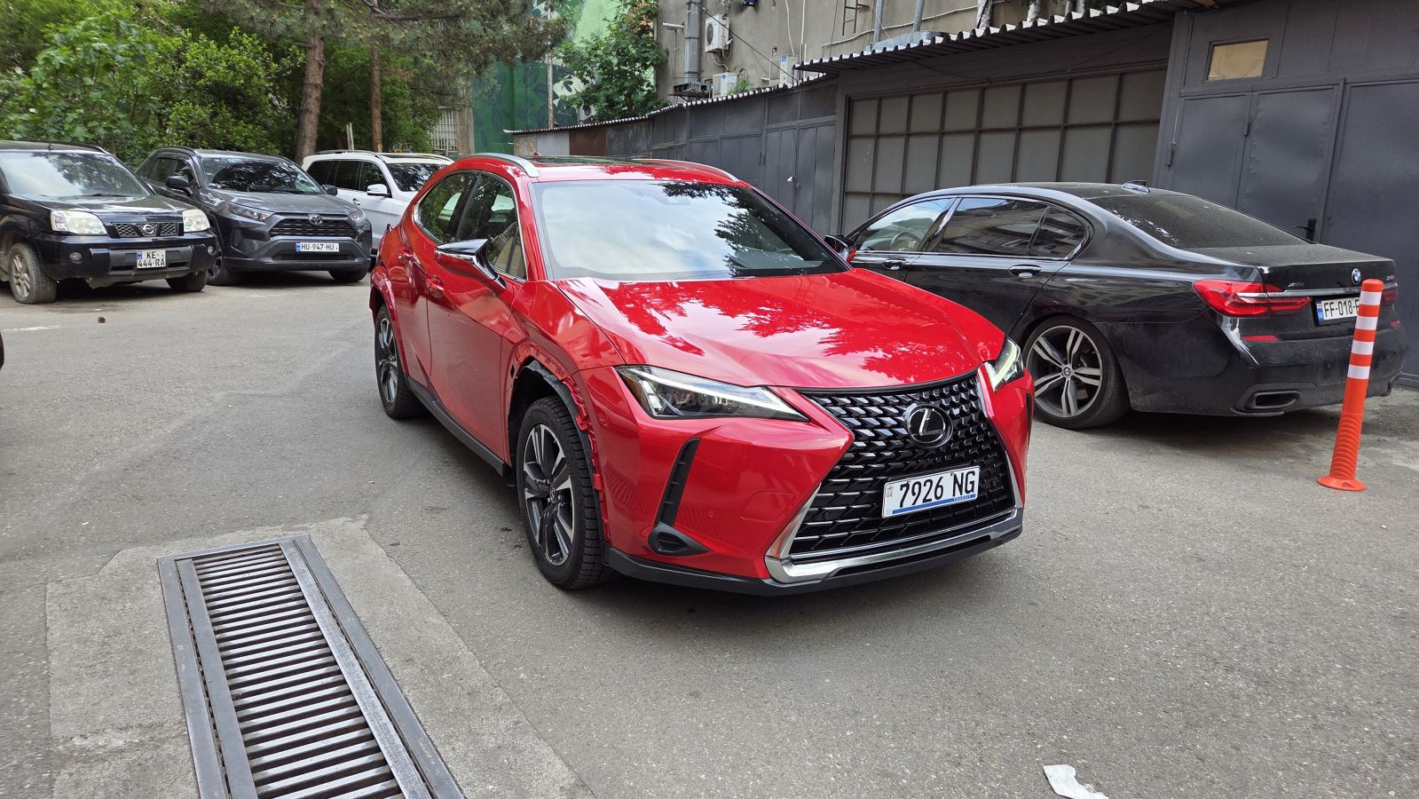 Lexus UX 250 h 2024 — photo 2