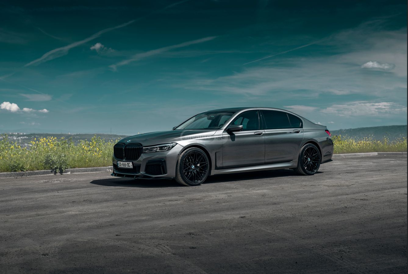 BMW 740