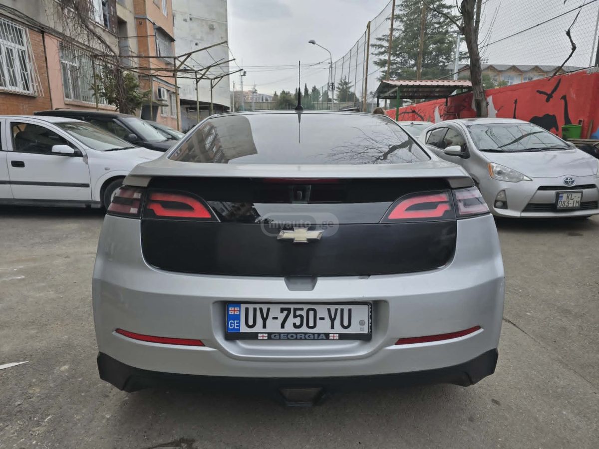 Chevrolet Volt 2012 — photo 2