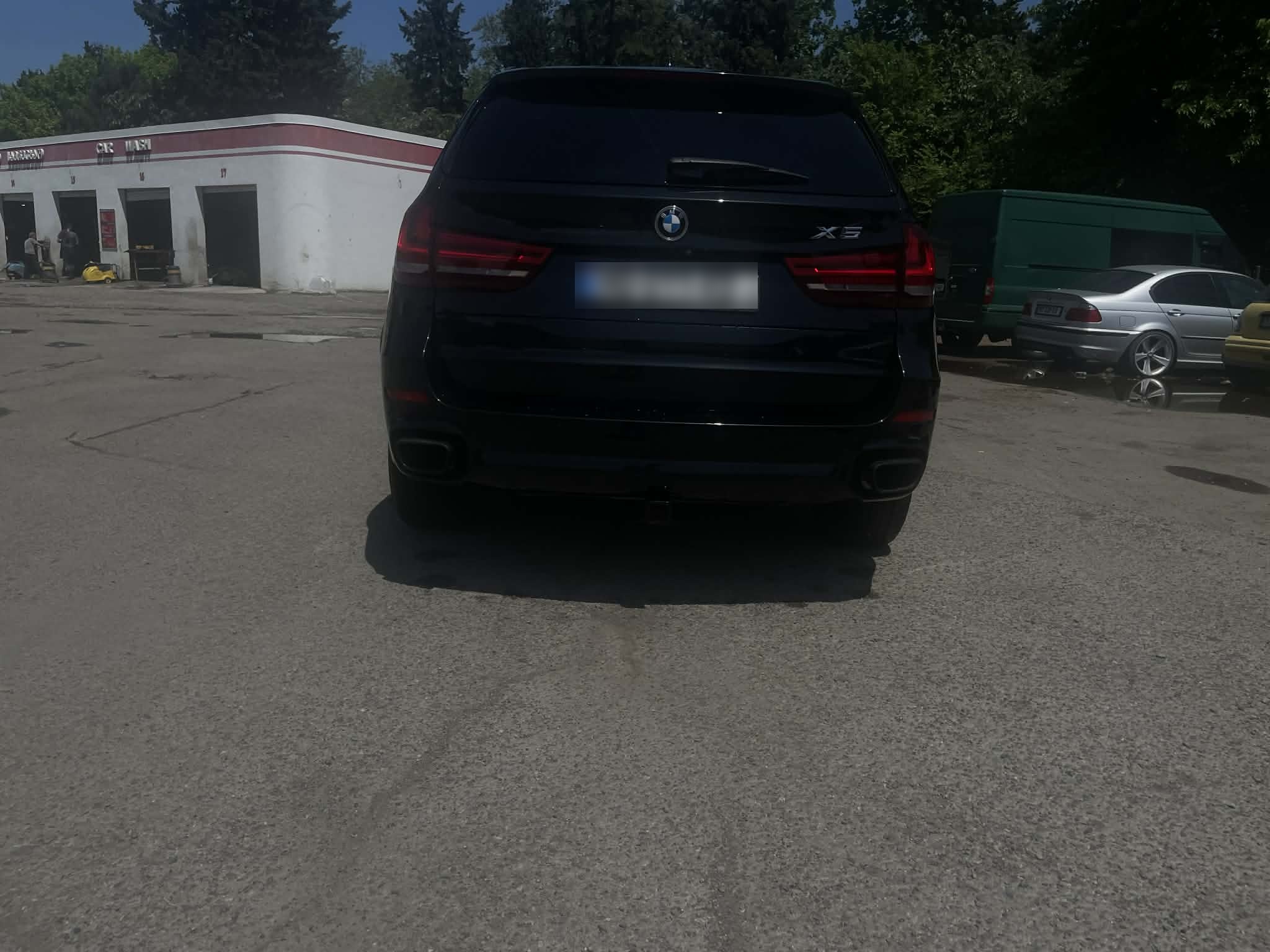 BMW X5 2014 — photo 2