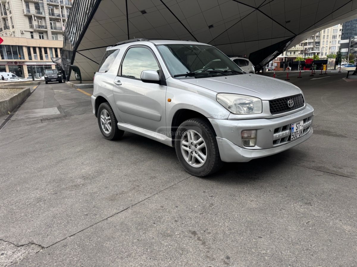 Toyota RAV4 2000 — photo 2
