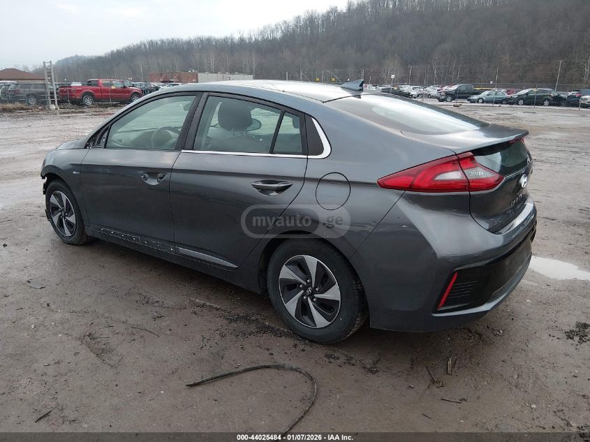 Hyundai Ioniq 2019 — photo 2