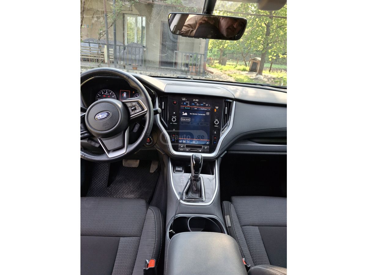 Subaru Outback 2021 — photo 2