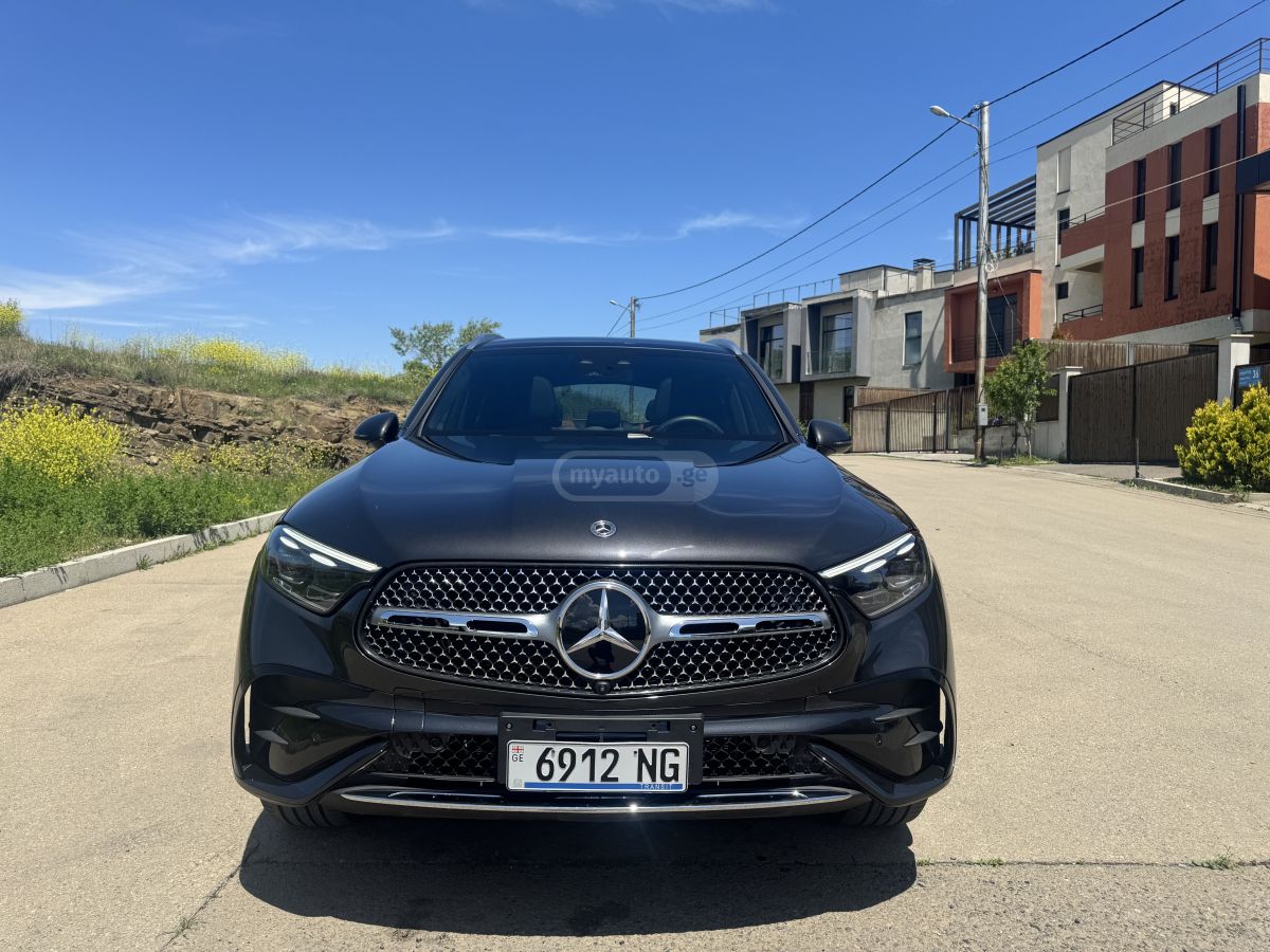 Mercedes-Benz GLC 300