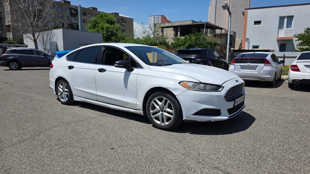 Ford Fusion 2014 — photo 2