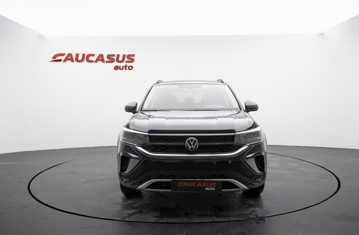 Volkswagen Taos 2023 — photo 2