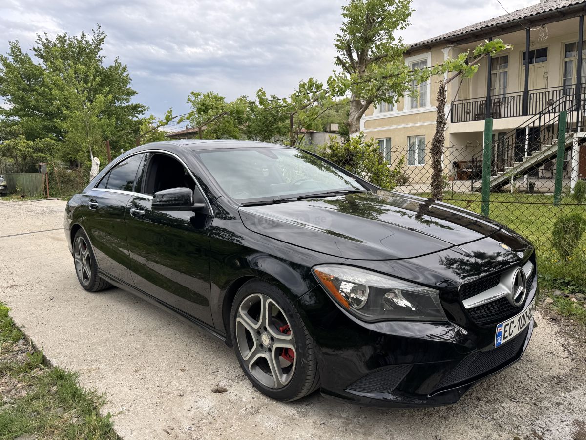 Mercedes-Benz CLA 250