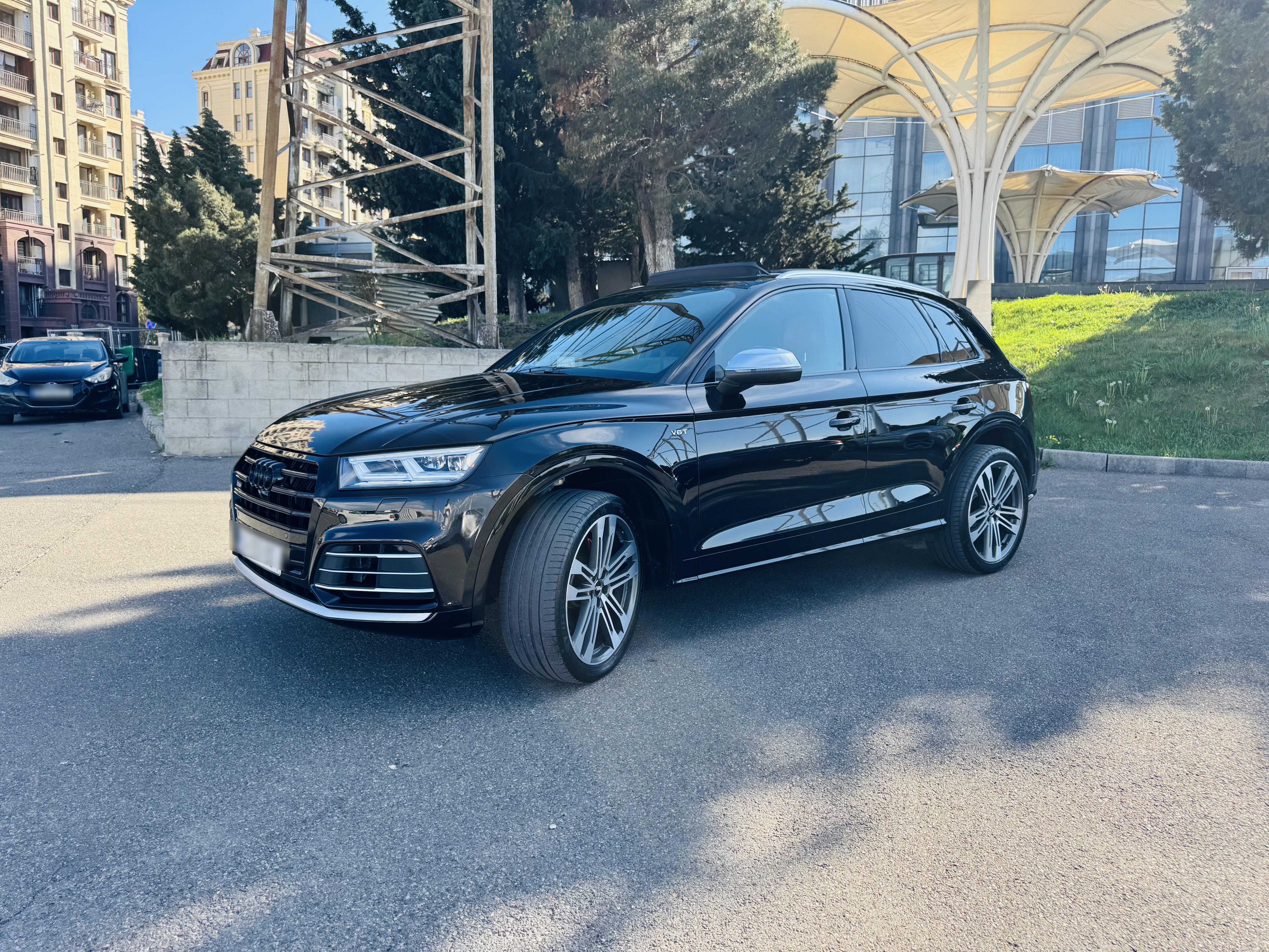 Audi Q5 2018 — photo 2
