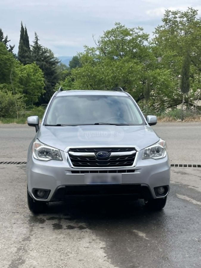 Subaru Forester 2015 — photo 2