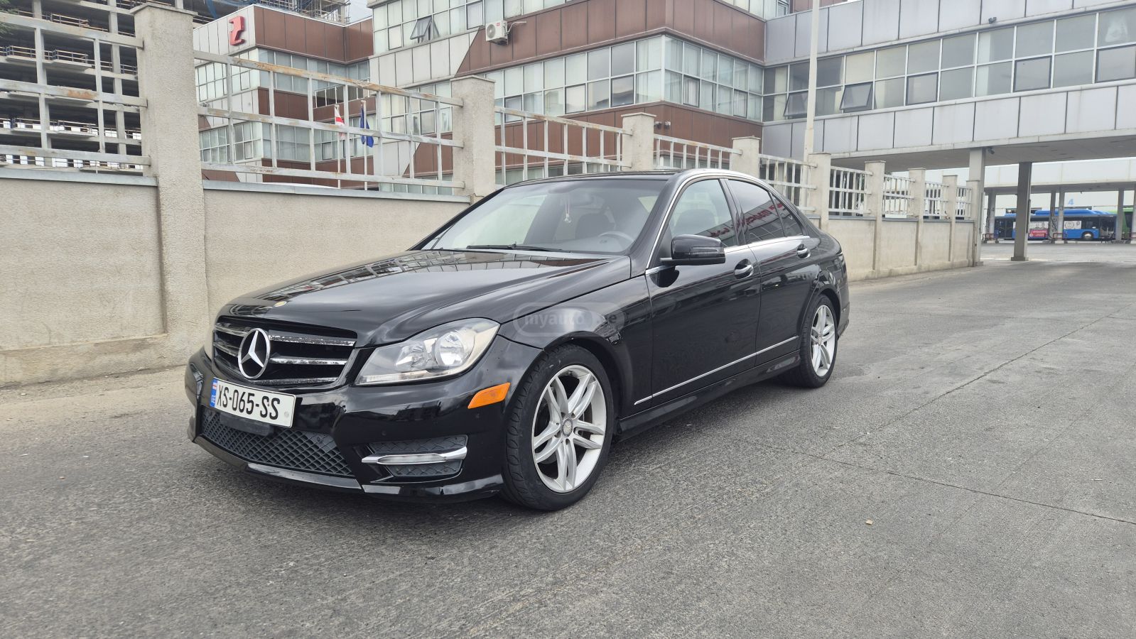 Mercedes-Benz C 300 2012 — photo 2
