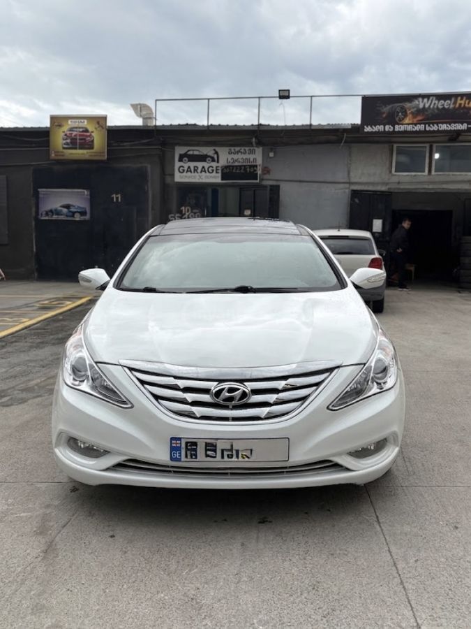 Hyundai Sonata 2013 — photo 2