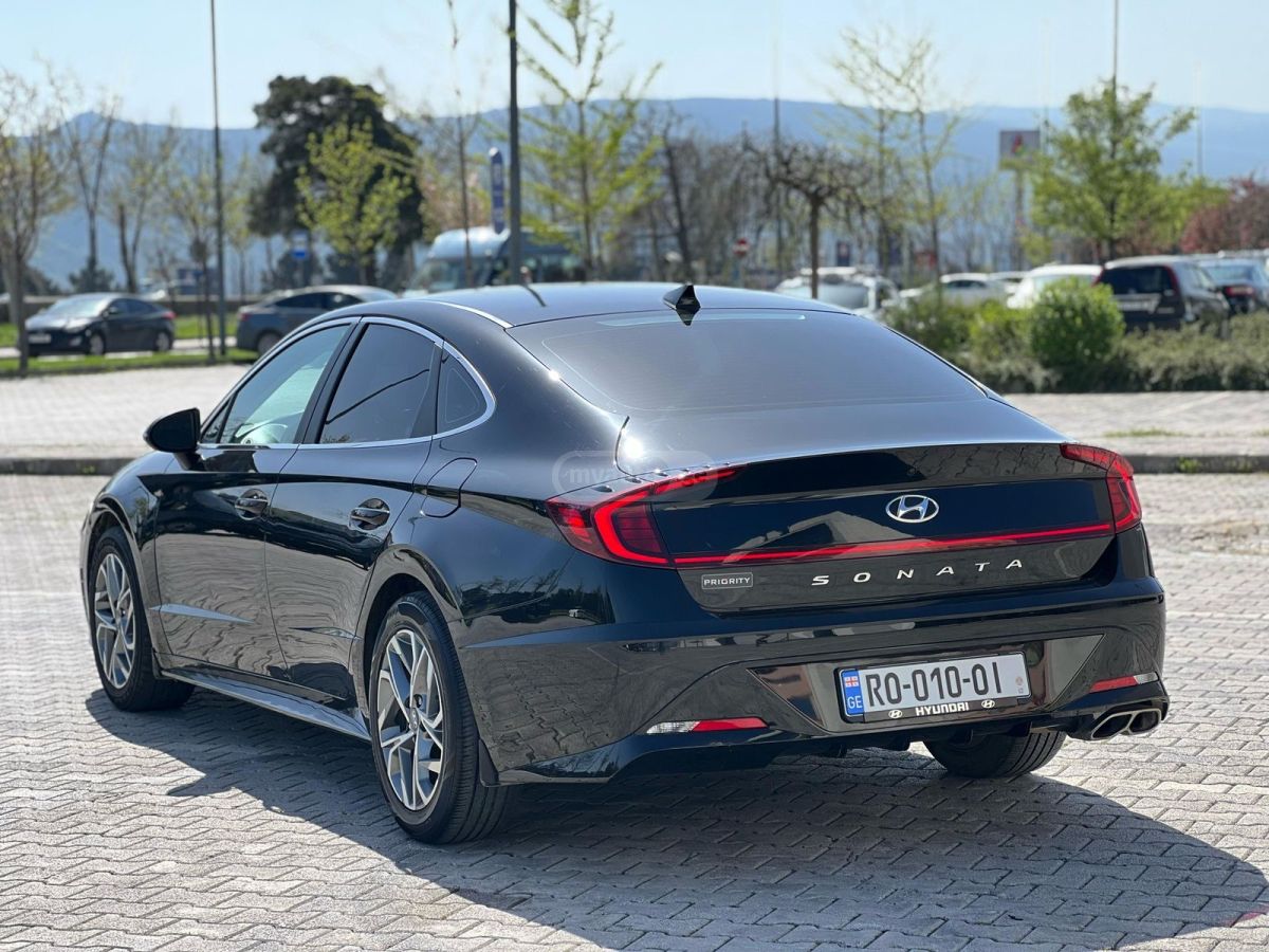 Hyundai Sonata 2020 — photo 2