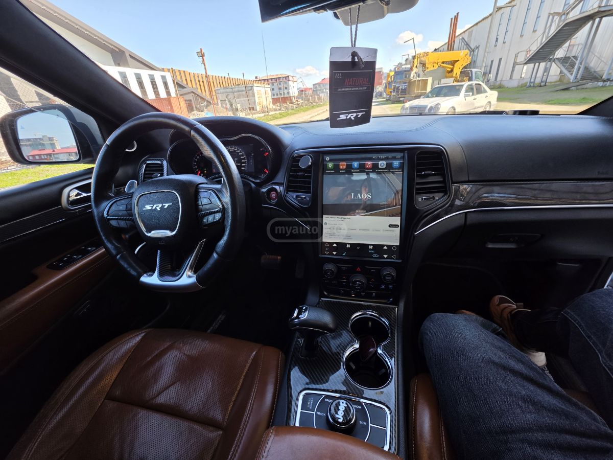 Jeep Grand Cherokee 2015 — photo 2