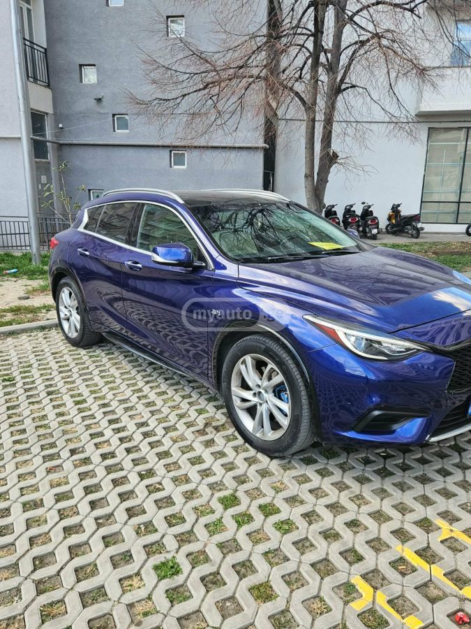 Infiniti QX 30 2018 — photo 2