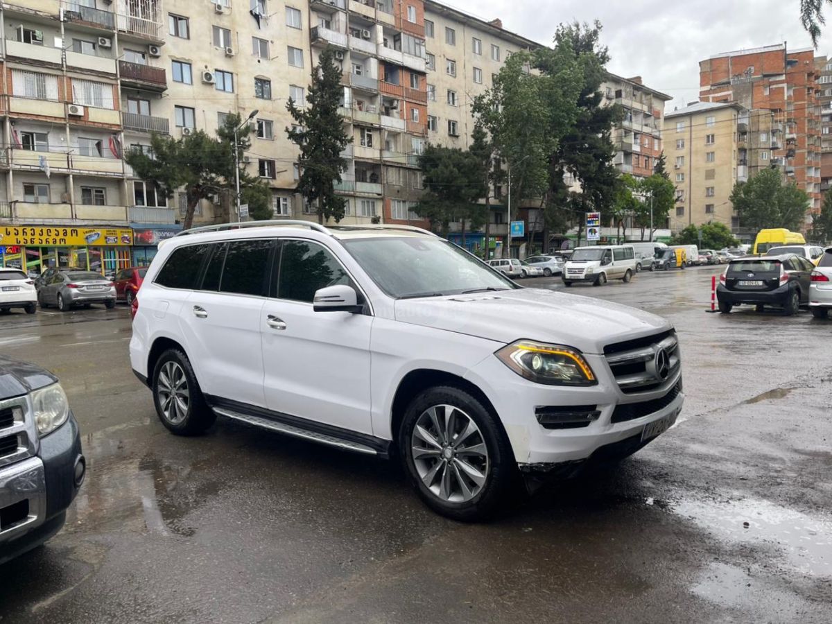 Mercedes-Benz GL 450 2014 — photo 2