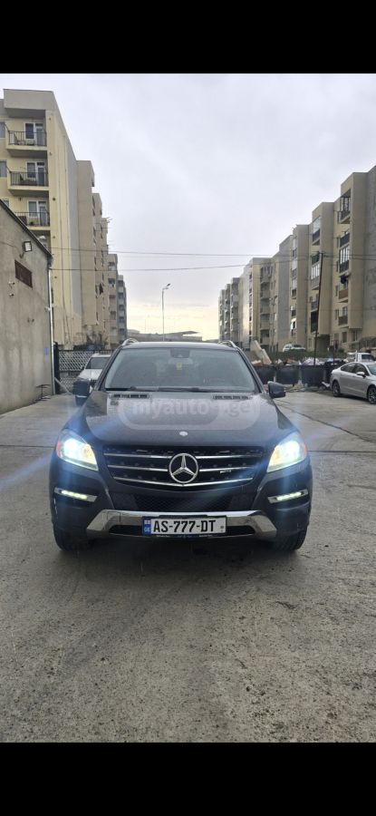 Mercedes-Benz ML 350